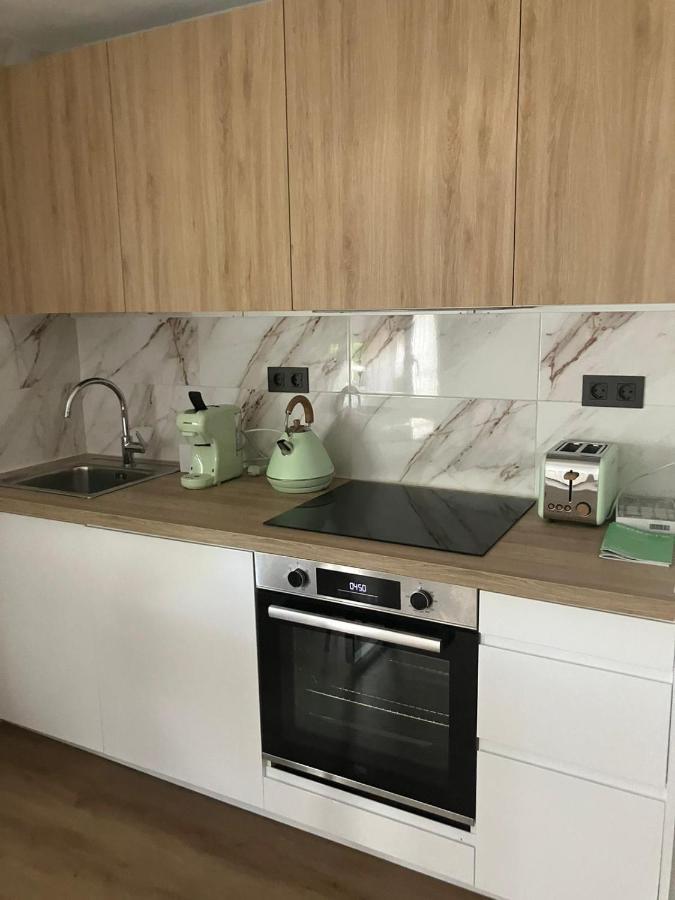Cozy Apartment 6' From San Sebastian + Parking Usurbil Exterior photo